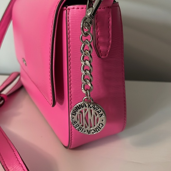 DKNY - SINA Small Flap Shoulder Bag - Picture 4 of 11